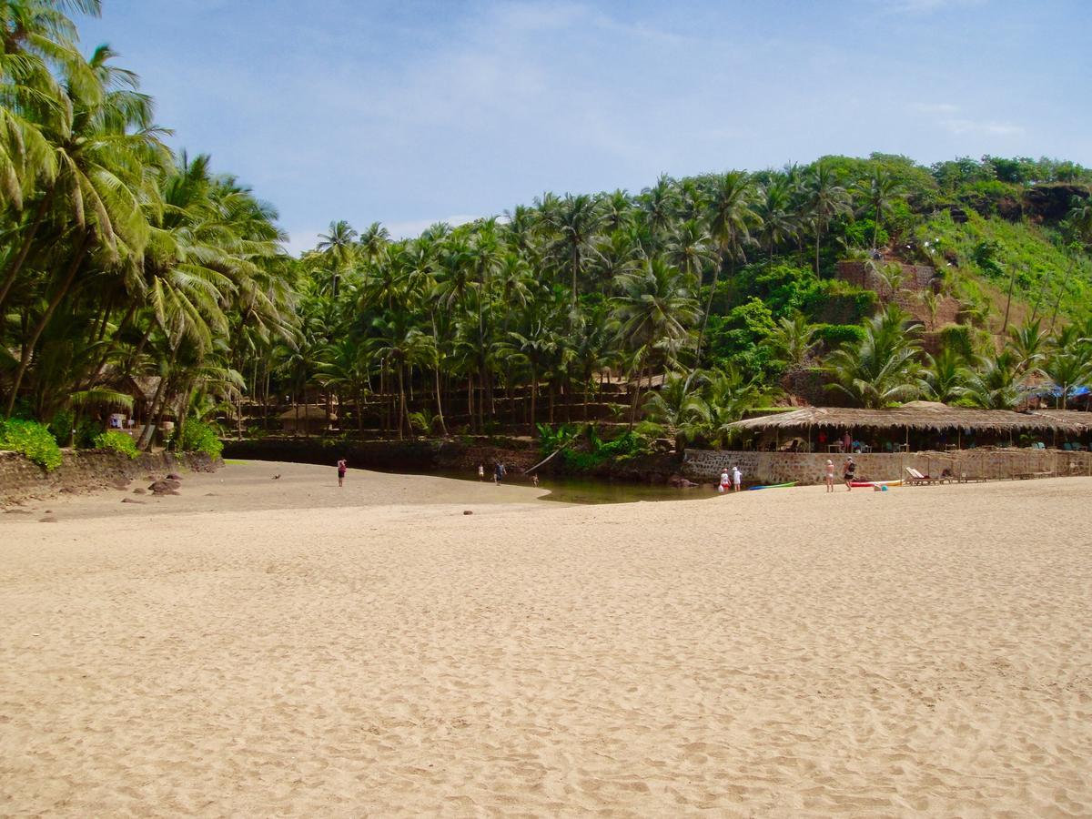 Blue Lagoon Resort Goa كولا المظهر الخارجي الصورة